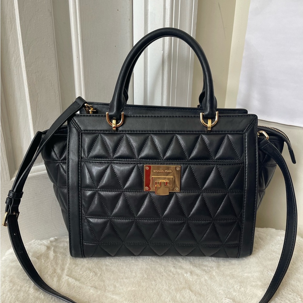 Michael Kors Quilted Satchel leather Bag EUC